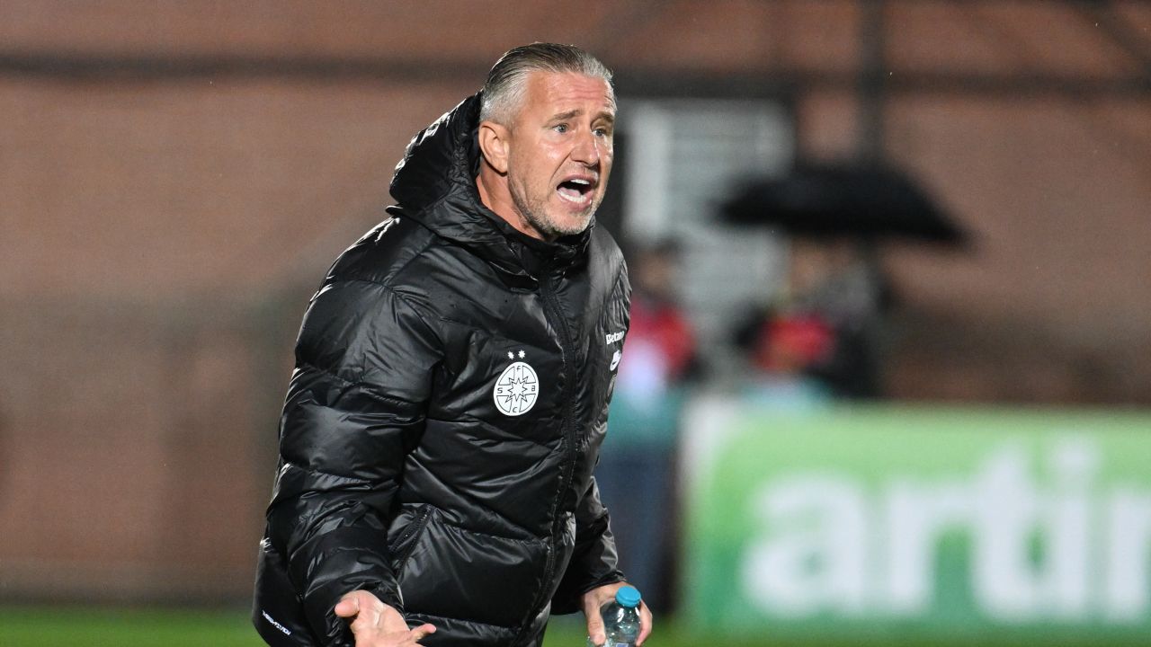 Laurențiu Reghecampf surprinde după 2-1 cu FC Voluntari: „Îmi doresc să suferim”