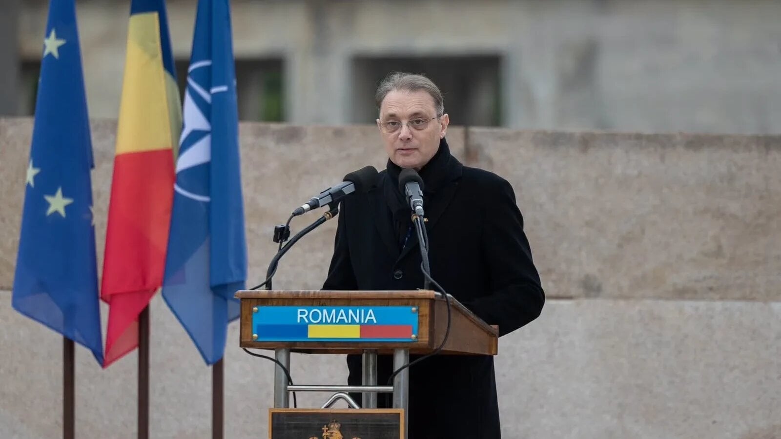 SURSE Premierul Luca Niculescu și Sorin Grindeanu au discutat despre un set de măsuri ce vor trebui aplicate! Prioritățile noului Guvern