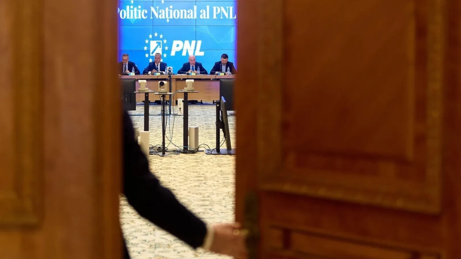 Alin Tișe propune partidului o nouă direcție: „PNL moare dacă nu produce niciun fel de idei și proiecte care să conteze”